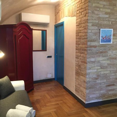 Little Cagliari Apartment ภายนอก รูปภาพ